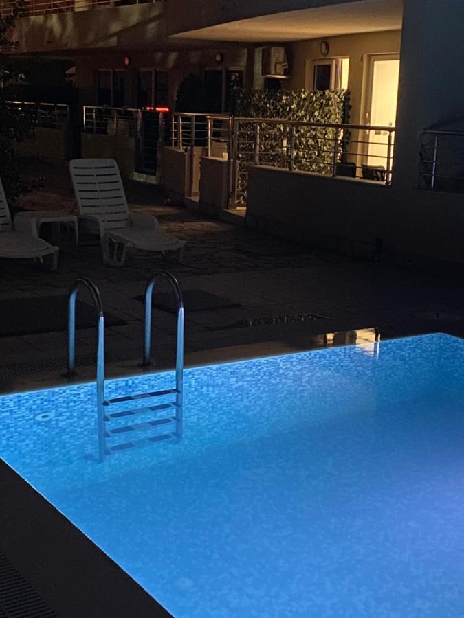 Deluxe Pool Apartment 4 Petrovac Exterior photo
